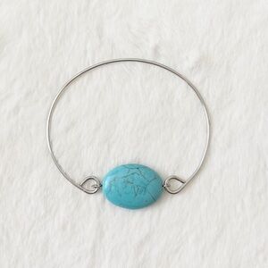 5/$25 🩷 Turquoise Stone Silver-Tone Bangle Bracelet - Blue